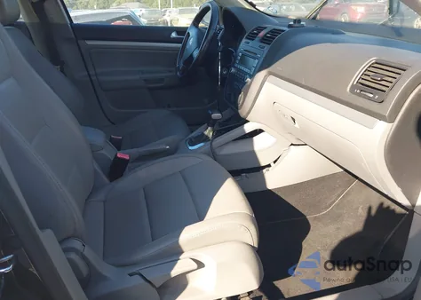 2008 Volkswagen Jetta Se/Sel z USA, uszkodzony, nr VIN 3VWRM71KX8M031282